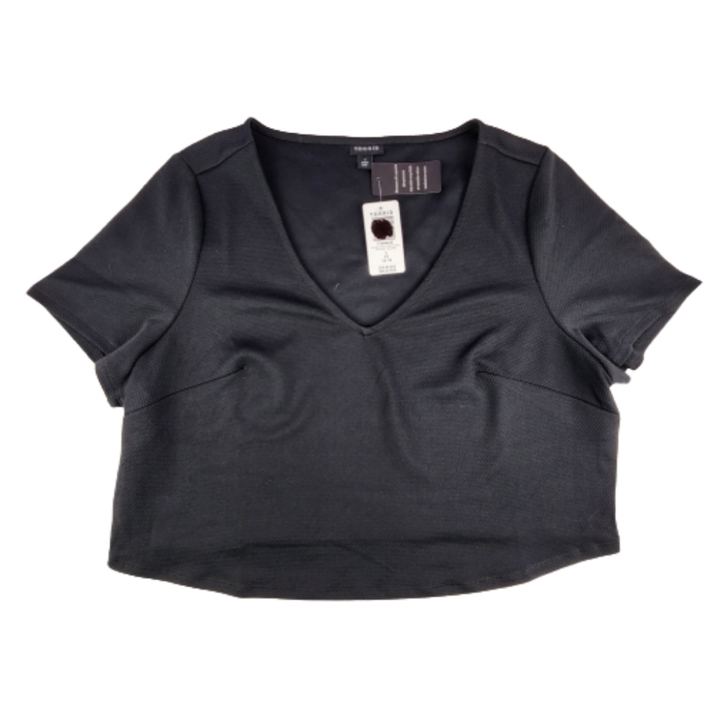 Torrid NWT Black Short Sleeve Top Size 1X